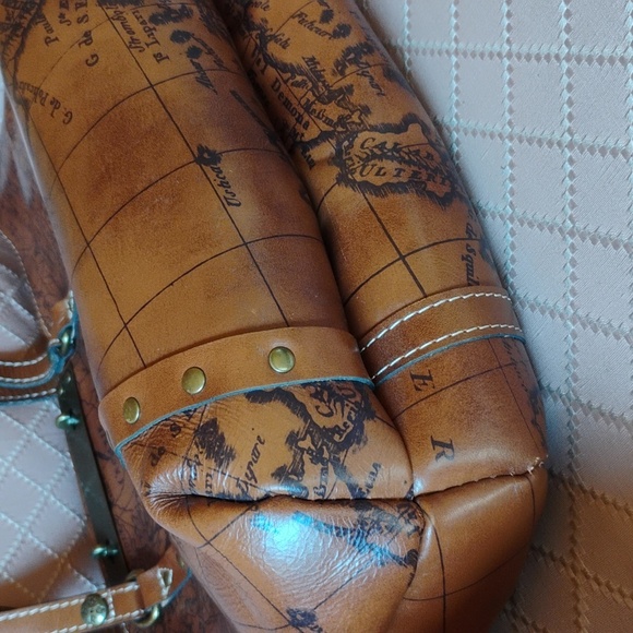 Patricia Nash Benvenuto Tote - Picture 6 of 12